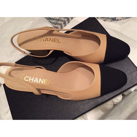 chaussure chanel noir et beige